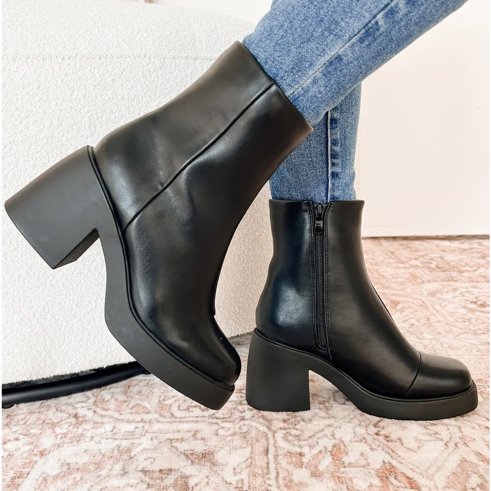 Steve Madden booties